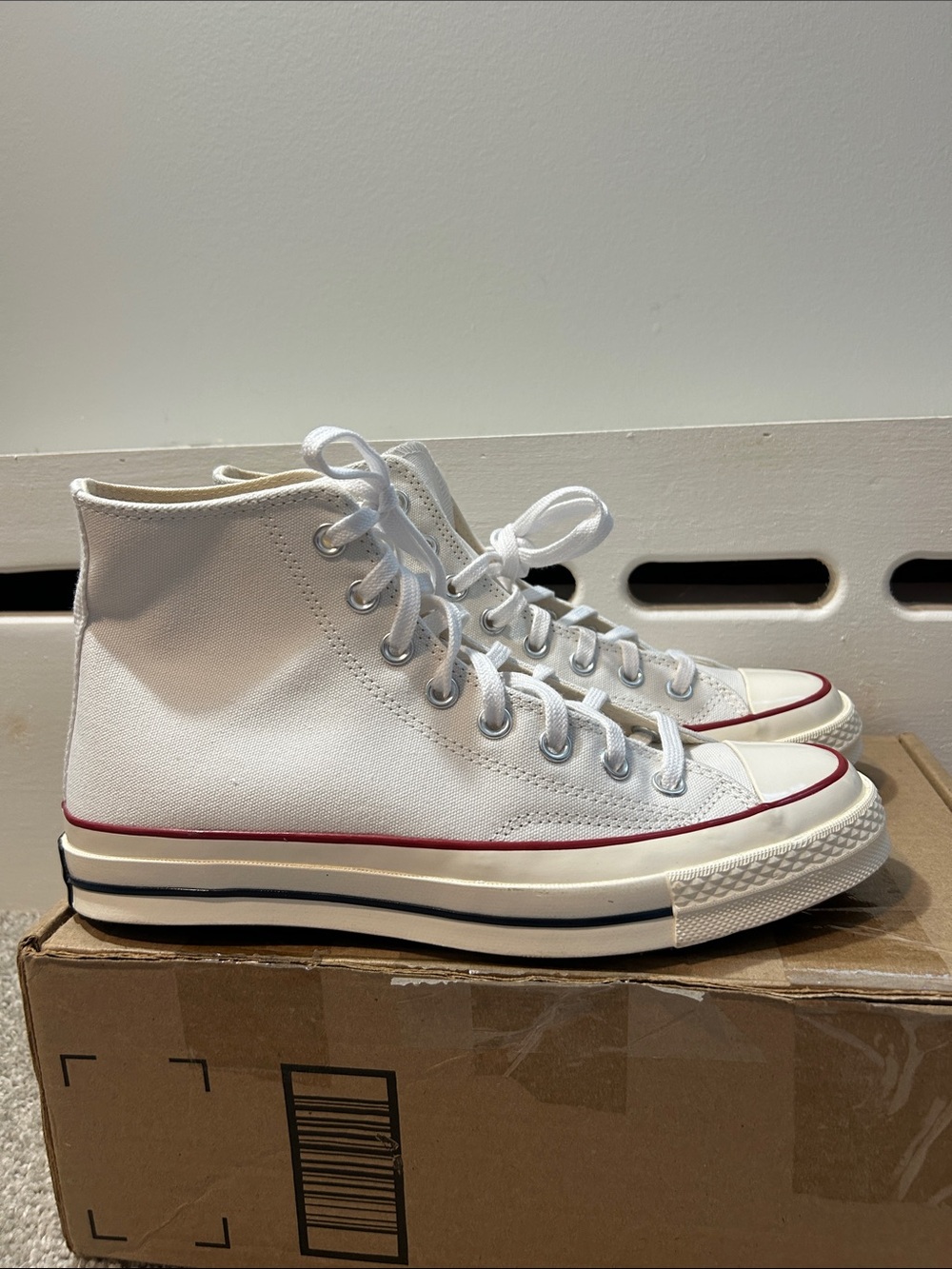 Converse All Star 70’s White High-Tops with red stripe - Picture 4 of 8